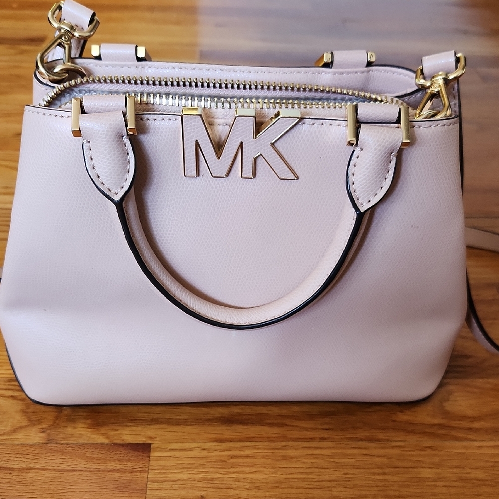 Michael Kors Light Pink Satchel